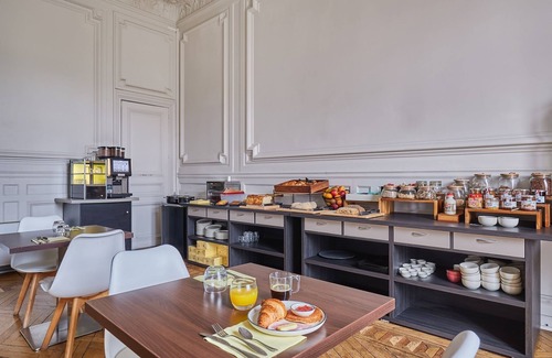 Gares Apartment | Super Endroit ! Appart équipé avec Wi-Fi gratuit