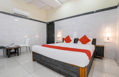 Vijayawada Hotel | Super Hotel O Src Grand
