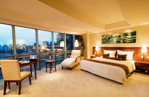Jinsong Panjiayuan Hotel | Super House International