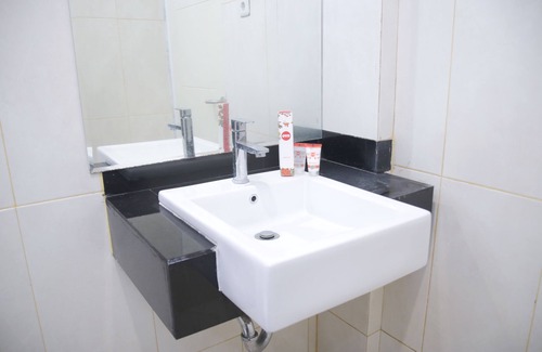 Ambon Hotel | Super OYO 1006 Azzahra Guest House Syariah