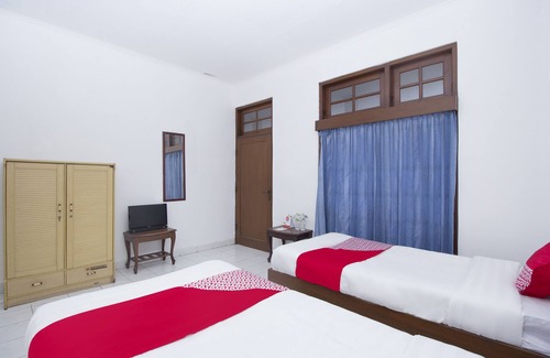 Prawirotaman Hotel | Super OYO 759 Hotel Dewi Sri
