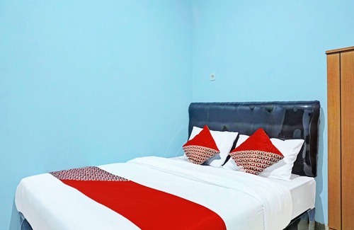 Tomang Hotel | Super OYO 91535 J&b Rooms Tomang