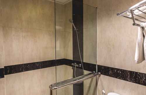 Gandaria-selatan Hotel | Super OYO Capital O 141 Fatmawati Cozy Residence