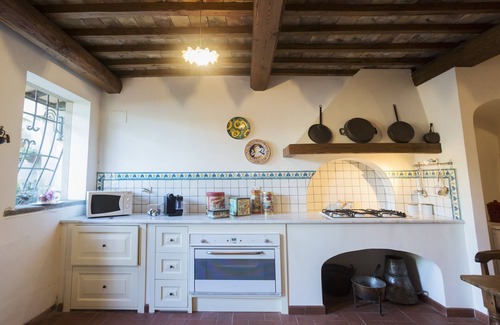 Castelnuovo di Porto Villa | SUPER PRICE FOR YOUR HOLIDAY ! PRIVATE POOL-GARDEN -AIRCond-WIFI