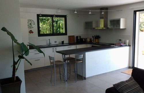 Guzargues Villa | Super stylish modern villa with pool, 20 minutes from Montpellier