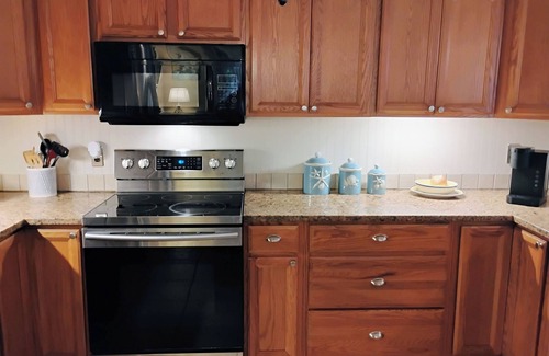 West Panama City Beach House | Superb 2-bedroom house with AC in Panama City Beach