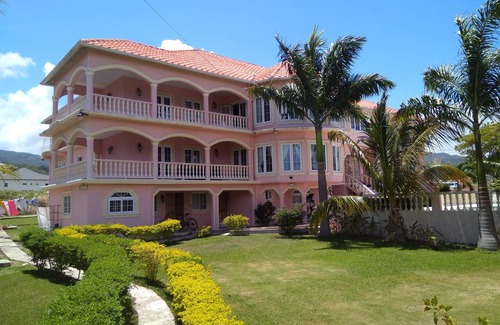 Plantation Village House | Superb mansion with views over the blue Carribean.