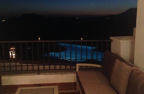 Benahavis Apartment | Superb sea view - Los Arqueros Golf near Puerto Banus -Marbella