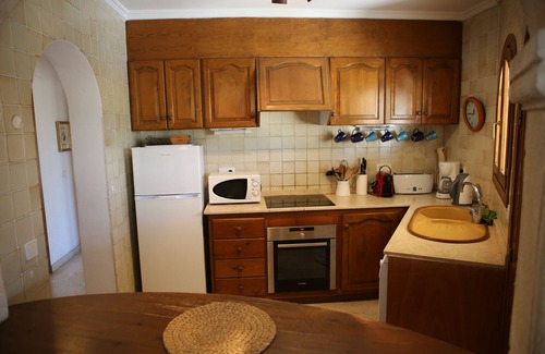 Paichi Villa | Superb villa with heated private pool - stunning sea and mountain views- Air con