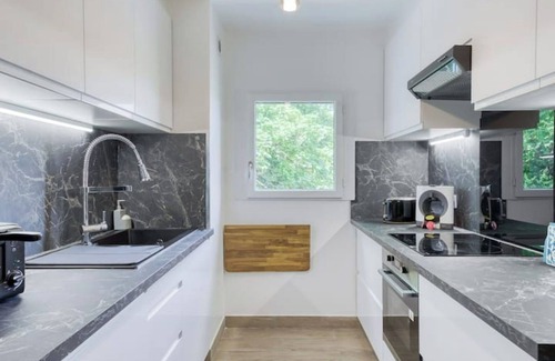 Billancourt–Rives de Seine Apartment | Superbe Appartement Dans un Parc Surplombant Paris