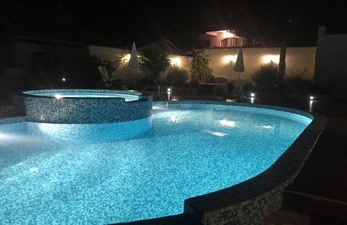 Dobrota Apartment | Superbly Equipped, Spectacular Views, Infinity Pool and Jacuzzi