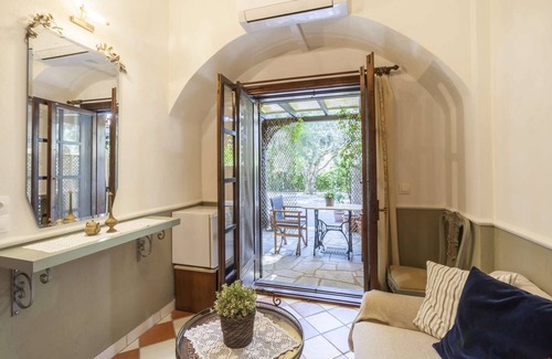 Paradhisos Hotel | Superior double room