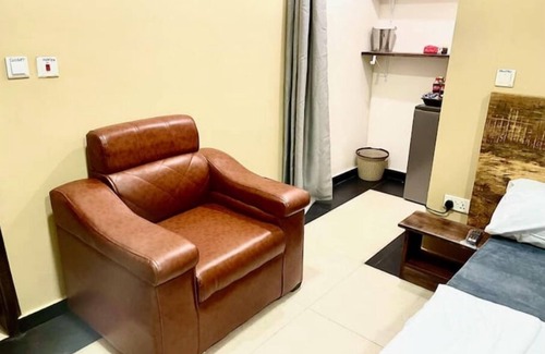 Ashaiman Apartment | Superior en-suite studio at Sanga Estates