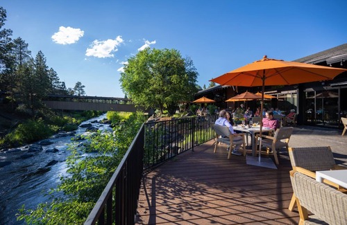 Orchard District Apartment | Superior Queen Suite w/Surrounding Nature Trails!