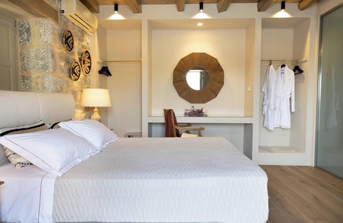 Itilo Hotel | Superior Suite with Panoramic Sea View | Akrolithi Guesthouse