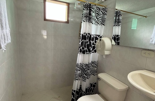 San Gil Hotel | Superior Triple con Balcon