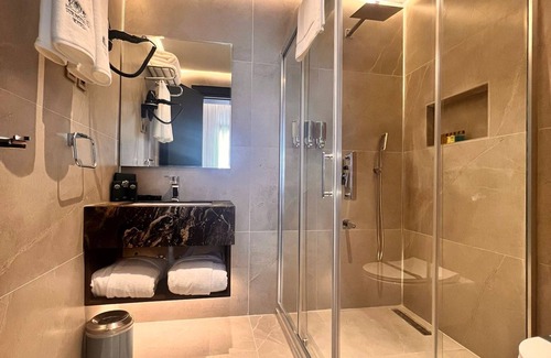 Sur Hotel | Sur Royals Hotel's
