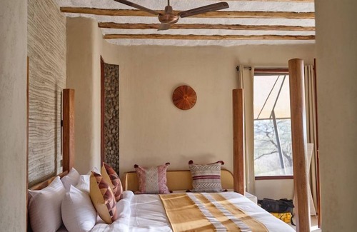 Kalama Wildlife Conservancy Hotel | Surana Buffalo Springs