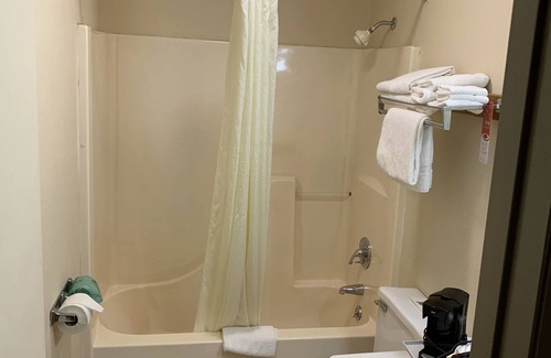 Massena Hotel | SureStay by Best Western Massena