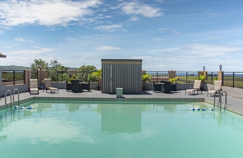 Barrigada Hotel | SureStay Hotel by Best Western Guam Airport South