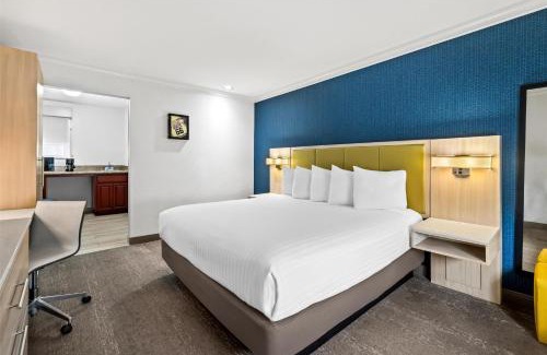 Sunset Park Hotel | SureStay Hotel by Best Western Santa Monica