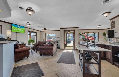 Spicer Hotel | SureStay Hotel by Best Western Spicer