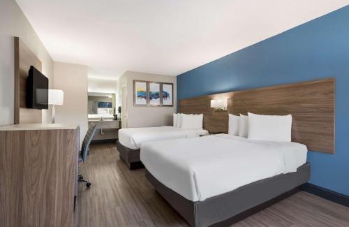 Spring Hotel | SureStay Hotel by Best Western Spring North Houston