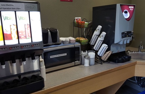South Lethbridge Hotel | SureStay Plus Hotel by Best Western Lethbridge