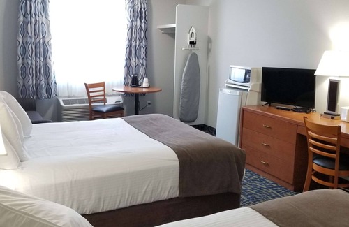 South Lethbridge Hotel | SureStay Plus Hotel by Best Western Lethbridge