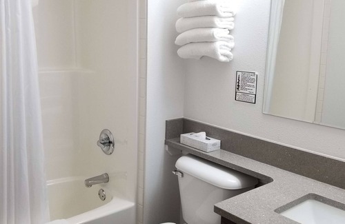 South Lethbridge Hotel | SureStay Plus Hotel by Best Western Lethbridge