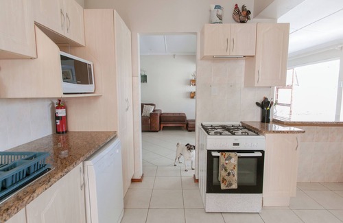 Jeffreys Bay House | SURF n SEA Beachfront Holiday Home