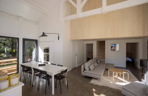 Vielle-Saint-Girons House | Surf shelter - House + annex - in the forest