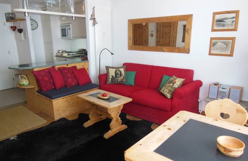 Surlej Apartment | Surlej-Silvaplana: cosy 2 room residential flat close to St. Moritz