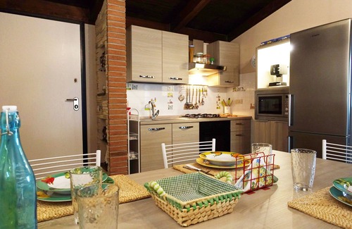 Spigno Saturnia House | Surrounded by greenery near the sea (Rosa cottage)