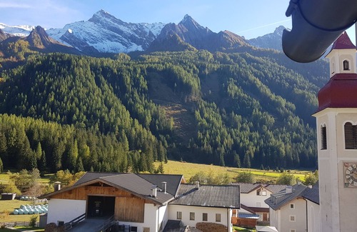 Val di Vizze Apartment | Surrounded by mountain ranges, in the heart of the Pfitschtal