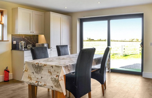Kilnwick Cottage | Surrounded by open countryside on a working farm.