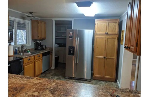 Sparta House | Surrounded by state parks!