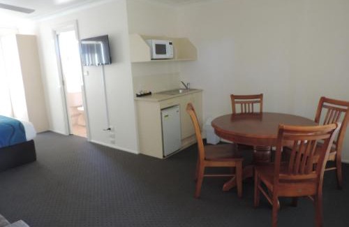 Sussex Inlet Hotel | Sussex Shores