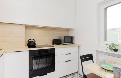 Targowek Apartment | Suwalska 9 | Spacious Apartment | 2 Bedrooms