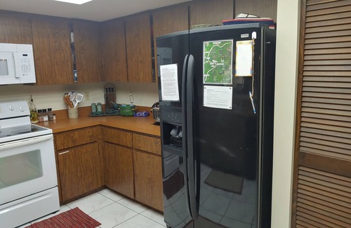Branford Cabin | Suwannee River Cabin - 24 Private Wooded Acres- 500' Waterfront-Dock-Dogs ATV OK