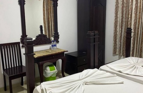 Seeduwa - Katunayake Bed & Breakfast | Suzuki's Lagoon Front