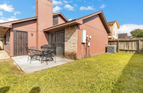 Greater Fondren Southwest House | SW Houston Eclectic Living