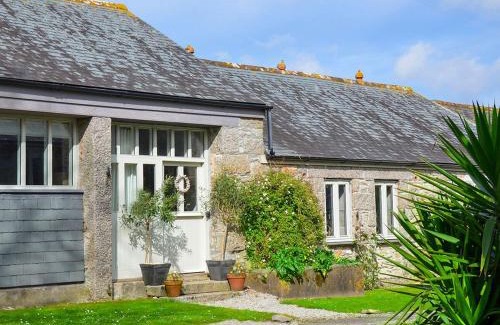 Saint Erth Praze House | Swallows Barn