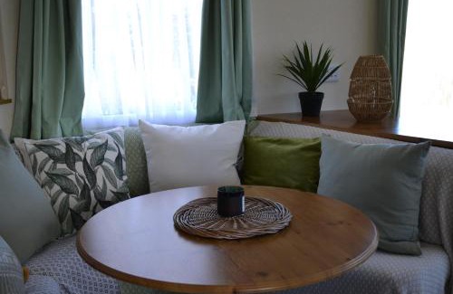 Llandissilio West House | Swallows Return
