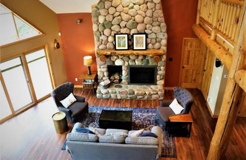 Wakefield House | Swan Cove