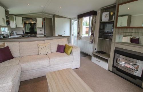 Aymestrey House | Swan