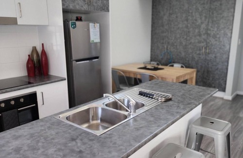 Murray Bridge Apartment | Swanport Holiday 2 Bedroom Apartment