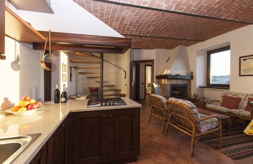 Trezzo Tinella Villa | Sweeping Vineyard Views from Your 3 Beedroom Getaway - CIR 004231-00002 401383