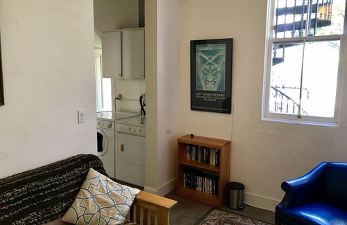 Lower Pacific Heights Apartment | Sweet 1 BR Garden Apartment- Lewhit Cottage