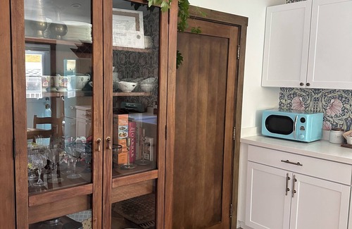 Grass Valley House | Sweet 101 one in the city bungalow